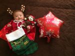 赤ちゃんと初めてのクリスマス！オススメの服や、人気のクリスマスプレゼントは？